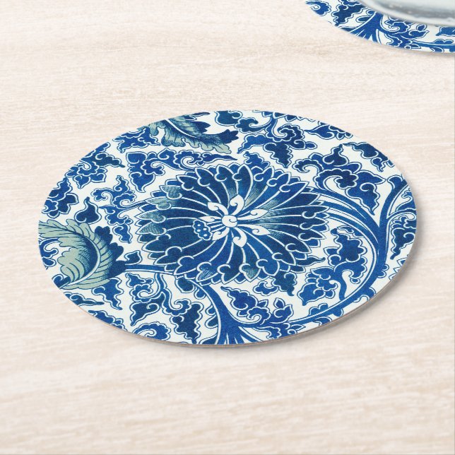 Blaues chinesisches Blumenmuster Runder Pappuntersetzer (Angewinkelt)