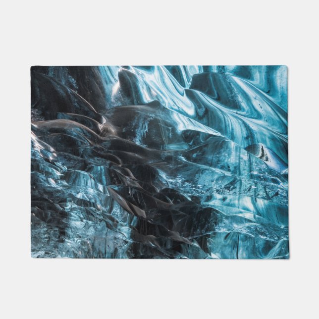 Blaues Eis in der Eishöhle Abstrakt Fußmatte (Vorderseite)