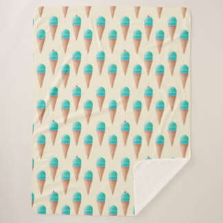 Blaues Eiscreme-Kronmuster, hellgelb Sherpadecke