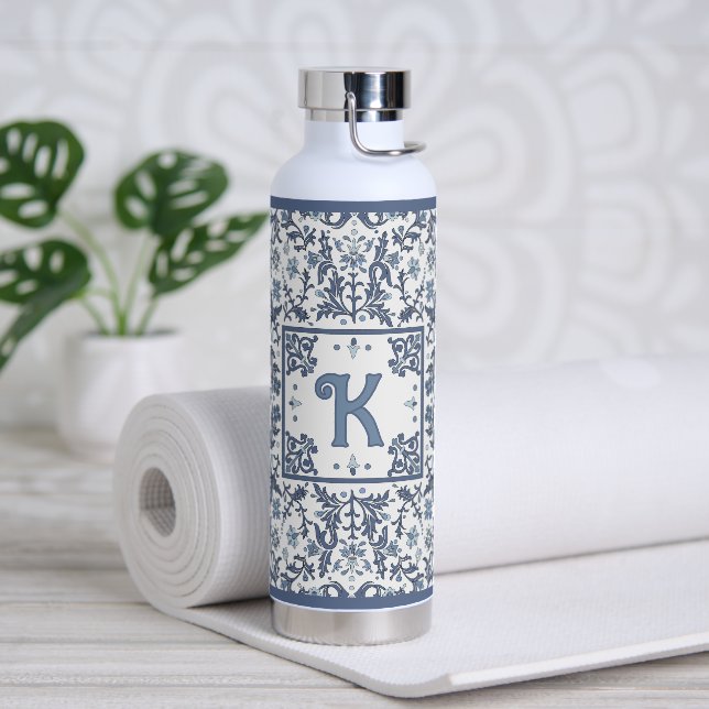 Blaues Extravagantes Blumenmuster Personalisiert Trinkflasche (Yoga)