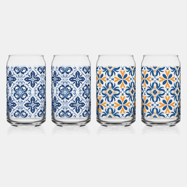 Blaues Fliesen mediterranes Picknick Glas (Vorderseite)