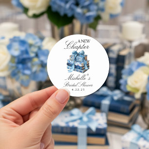 Blaues Florales Eine neue Kapitel Brautdusche  Runder Aufkleber