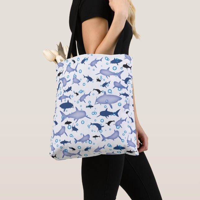 Blaues Hai-Silhouette-Muster Tasche (Von Nahem)