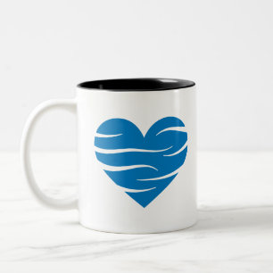 Blaues Herz mit abstrakten Wellen Liebe- und Pfleg Zweifarbige Tasse