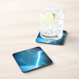 Blaues kaltes Licht auf Glas Getränkeuntersetzer