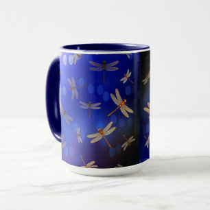 Blaues Libellen-Muster, Tasse des Kaffees