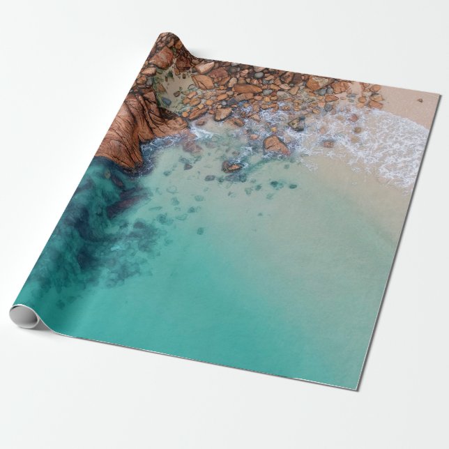 Blaues Meer und Felsen Geschenkpapier (Ungerollt)