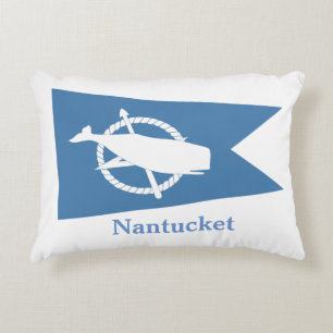 Blaues Nantucket Wal-Flaggenkissen Zierkissen