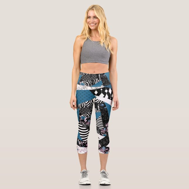 Blaues Patchwork, beliebt, Patchwork, Folk, rustik Capri Leggings (Vorderseite)
