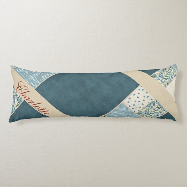 Blaues Patchwork Body Pillow Seitenschläferkissen (Vorderseite)