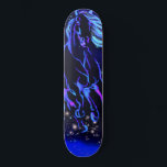 Blaues Pferd auf der Starry Night Skateboard<br><div class="desc">Skateboards mit Neon Blue Horning bei Mondlicht Starry Night Magic Horses Zeichnend - oder wählen / Fügen Sie Ihren einzigartigen Text / Farbe - Make Your Special Skateboard Geschenk - Vergrössern und verschieben oder entfernen und fügen Sie Elemente / Bild mit Anpassungs-Tool! - Zeichn und Design von MIGNED. Sie können...</div>