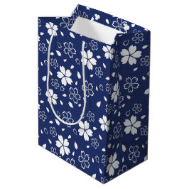 Blaues Sakura-Muster Mittlere Geschenktüte