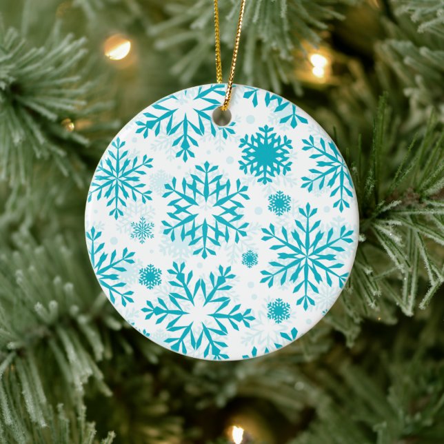Blaues Schneeflockenmuster Keramik Ornament (Baum)