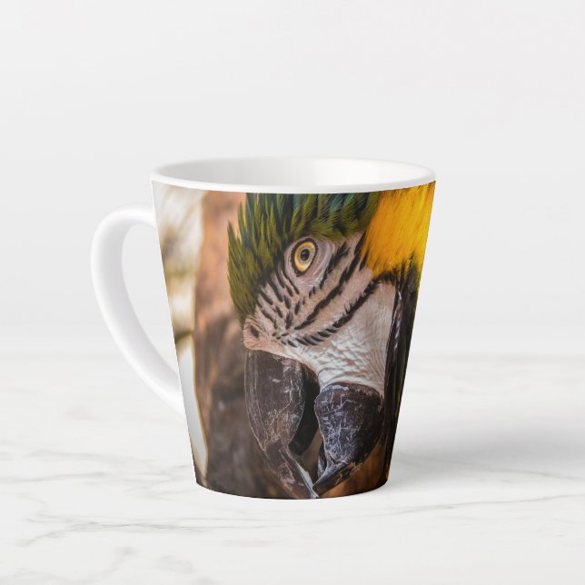 Blaues und gelbes Makaportrait Milchtasse (Linke Ecke)