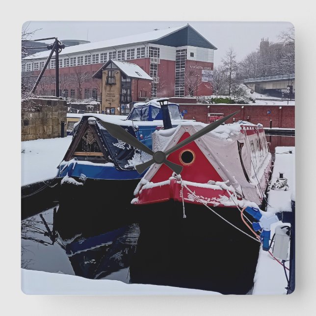 Blaues und rotes Boot Quadratische Wanduhr (Vorderseite)