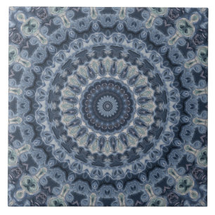 Blaues und silbernes Mandala-Musterdesign Fliese