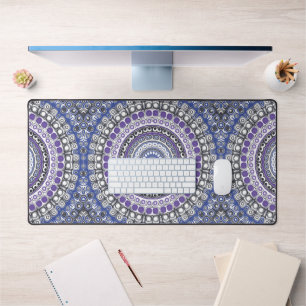 Blaues und violettes mandalaartiges geometrisches schreibtischunterlage
