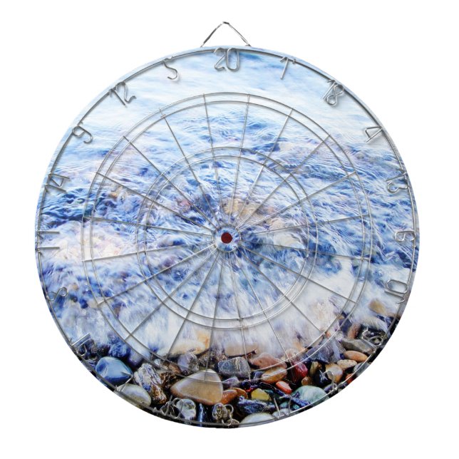 Blaues Wasser und bunte Steine Dartscheibe (vorne)