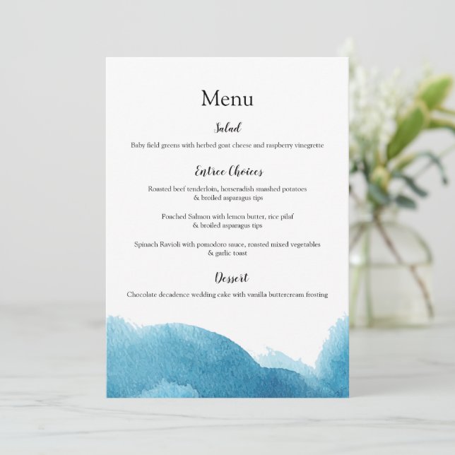 Blaues Watercolor-Waschwasser Hochzeitsmenüs/Veran Dankeskarte (Stehend Vorderseite)