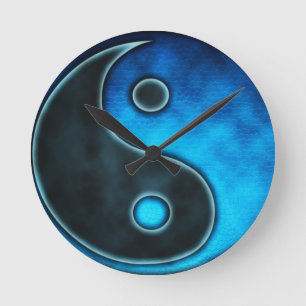 Blaues Yin Yang Symbol Runde Wanduhr
