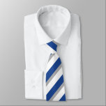 Blaugraue und weiße, diagonal gestreifte Krawatte<br><div class="desc">Mit dieser blauen,  grauen und weißen Krawatte der Universitätsstube,  die sich durch ihre Eleganz auszeichnet.</div>