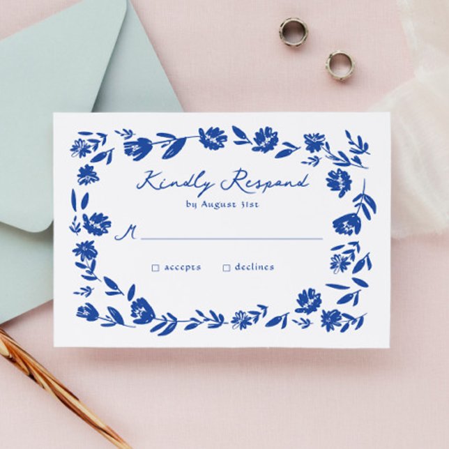 Blauhandgezeichnete Molkenkorrektur-Blume Hochzeit RSVP Karte (Von Creator hochgeladen)