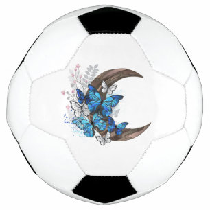 Blauschmetterlinge auf Holzhalbzeugen Fußball
