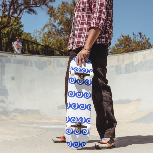 Blauspiralmuster auf Weiß Skateboard (Außenbereich 2)