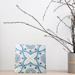Blauweiße gestörte Stone-Look-Mosaik Fliese<br><div class="desc">Einzigartig dekorative Keramik Fliesen mit einem gebrochenen Stein-Look geometrischen Muster in Blau-Weiß-Tönen.</div>