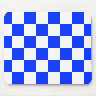 Blauweißes Schachbrettmuster für den Karo Mousepad