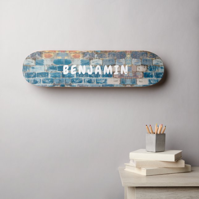 Blauziegel, Rost und weiße lackierte Wand - Monogr Skateboard (Wandkunst (Horz))