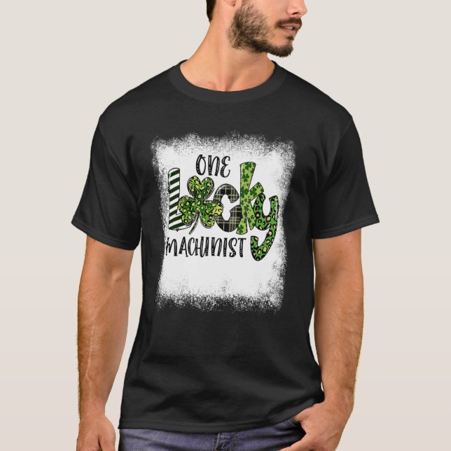 Bleached St Patricks Day Leopard One Lucky Machini T-Shirt (Vorderseite)