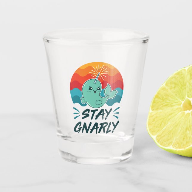 Bleibe Gnarly Niedlich Narwhal Narwhals Lover Schnapsglas (Vorderseite)