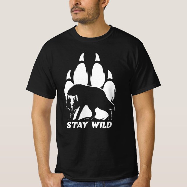 Bleibe Wild - Wolf-Silhouette und Fußabdruck T-Shirt (Vorderseite)