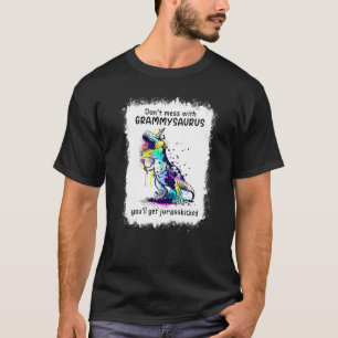 Bleibt nicht mit Grammysaurus, dann bekommt man J T-Shirt
