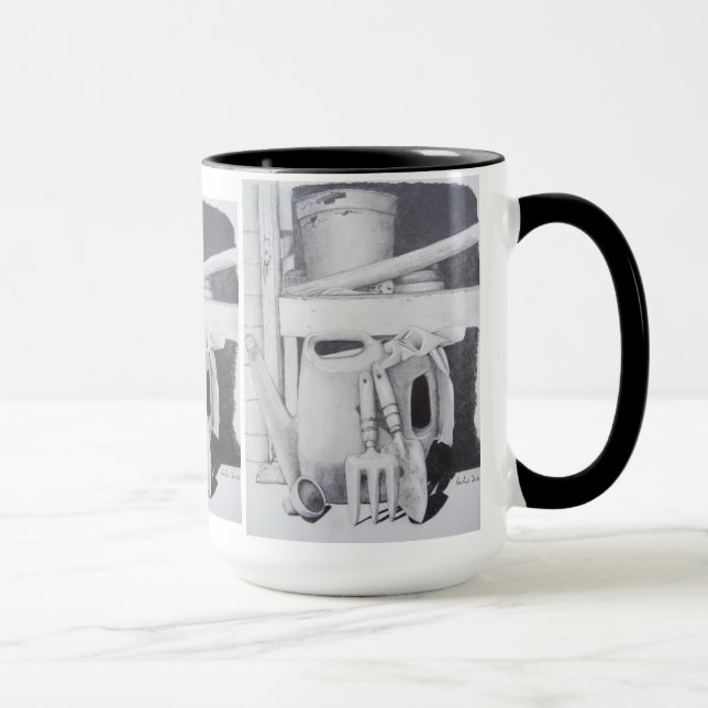 Bleistift zeichnend Bild von Gartenwerkzeugen noch Tasse (Rechts)