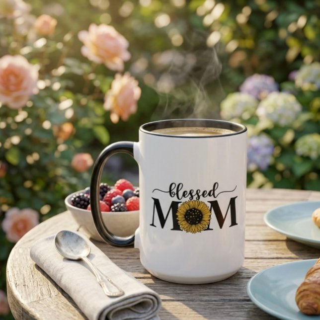 Blessed Mom.  Tasse (Von Creator hochgeladen)