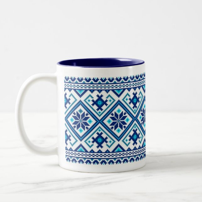 Bleu broderie ukrainienne (vyshyvanka) mug (Gauche)