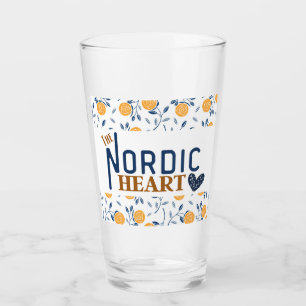Bleu coeur nordique et verre pinte jaune