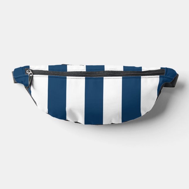 Bleu de marine, Blancs, Motif rayé (Poser)