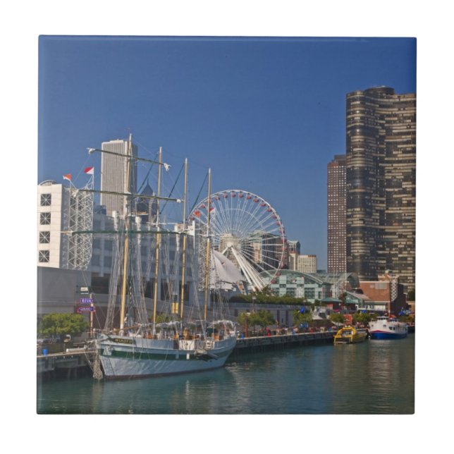 Blick auf Chicagos Marine Pier 2 Fliese (Vorderseite)