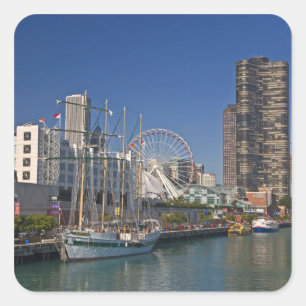 Blick auf Chicagos Marine Pier 2 Quadratischer Aufkleber