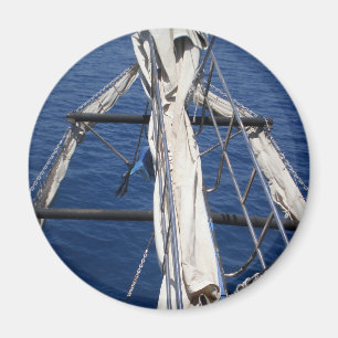 Blick auf das Mittelmeer mit Yacht Magnet