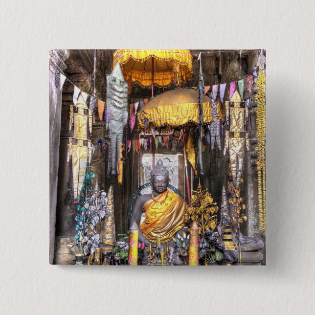 Blick auf den Altar im buddhistischen Tempel, Button (Vorderseite)
