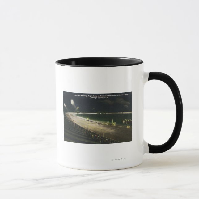Blick auf den Raceway in der Nacht Tasse (Rechts)