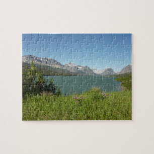 Blick auf den Swiftcurrent Lake im Glacier-Nationa