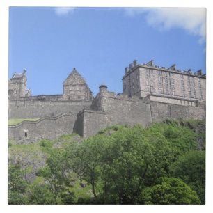 Blick auf Edinburgh Castle, Edinburgh, Schottland, Fliese