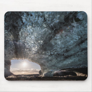 Blick auf eine Eishöhle, Island Mousepad