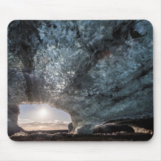 Blick auf eine Eishöhle, Island Mousepad (Vorne)