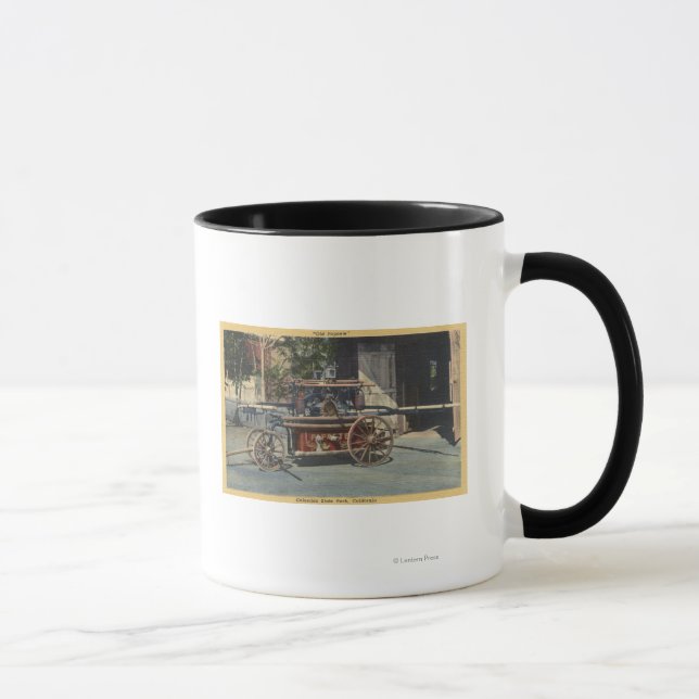 Blick auf einen "Old Papeete"-Motor Tasse (Rechts)